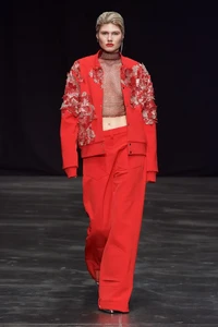 Kilian-Kerner-BFW-SS-25-31.thumb.webp.7e42406a2bf4e0cb07704104165621b8.webp