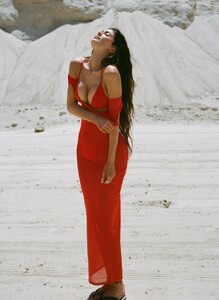 Kylie-Jenner-Khy-Swim-Drop-008-Campaign03.jpg