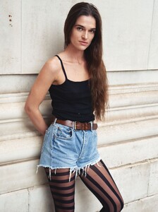 LilyVogt1b3.thumb.jpg.9a2ec1fe4f54b065ee1ee297f32ab57c.jpg