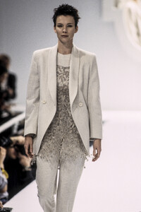 LucianoSoprani1994WomenRTW6.thumb.jpg.bb07980c4d471af6eb51076436621e07.jpg