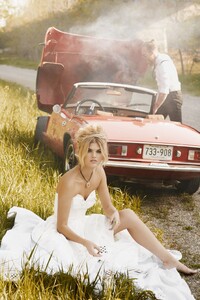 MNBride_RunawayBride30747_FINAL.jpg