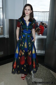 MRB-Events2018-EmpireStateBuildingHostsCastTheMarvelousMrsMaisel-026.jpg