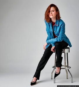 MRB-Photoshoots2017-Backstage-011.jpg