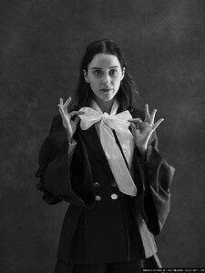 MRB-Photoshoots2018-DarlingMagazine-011.jpg