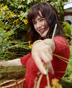 MRB-Photoshoots2022-Town_CountryMagazine-001.jpg