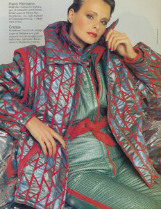 MadameDE1183_045.thumb.jpg.c7bccae3f30b6a9c8402b934efa4b5ae.jpg