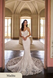 Madita1-700x1024.jpg