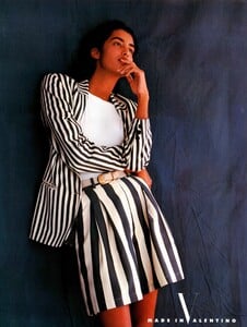 MarieClaireUK_April1990_02.thumb.jpg.40226cec09cdc7e219deaf0a89e8bca6.jpg