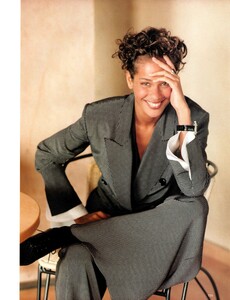 MarieClaireUK_April1990_26.jpg