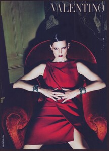 Mert__Marcus_Valentino_Fall_Winter_2009_10_04.thumb.jpg.5872f49105d3ffd9e1e2c60cfa6d27cc.jpg