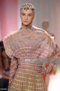 Mo s06vill--53187786-SPFW--.jpg