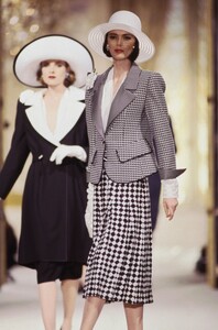 Nina_Ricci_HC_SS1989_Brynja.jpg