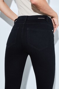 P57201s4.jpg