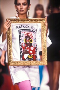 Patrick_Kelly_SS1989_Betty_04.thumb.jpg.b4abcc6764fbdd10f67c4dc32f389833.jpg