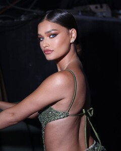 ROMI @the_romi_frenkel FOR @dancing.with.stars.il #MAKEUPBYASAFBABO @oshersaadon_ @rikidalal_official @itmodels @omriyaari @keshet12 _#makeup #makeuptutorial #makeupartist #makeupforever #makeupoftheday #portr (5).jpg