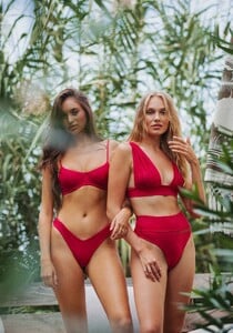 SET_CARDINALRED_ENA_GINA_50_1125x.jpg
