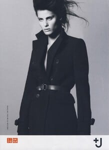 Sims_Uniqlo_Plus_Fall_Winter_2009_10_02.thumb.jpg.91b4e07395a5f920aeb91ff4e29009b0.jpg