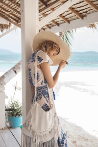 Spell-Hotel-Paradiso-12.jpg