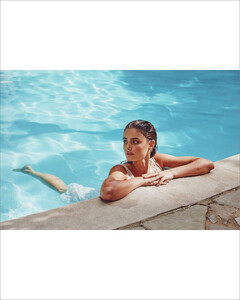 Taylor Marie Hill - Instagram [2022.08.08] 3.jpg