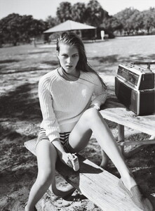 Teen_Vogue_March_2015_USA-124.jpg
