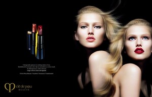 Toni Garrn 2.jpg