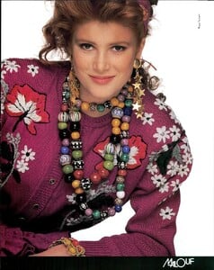 VogueItaliaFebruary19892245.thumb.jpg.1d91f1c69b33b7a8c9f9c41d43901c35.jpg