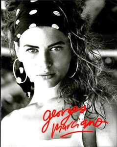 Vogue Italia March 1989 №2 035.jpg
