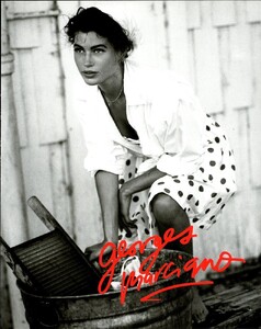 Vogue Italia March 1989 №2 039.jpg