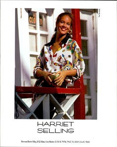 VogueItaliaMarch19892150.thumb.jpg.d5d59cababe12b213e13dc479fc5a7ed.jpg