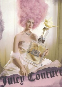 Walker_Juicy_Couture_Eau_de_Couture_2009_04.thumb.jpeg.595be1e3c58ad48499c1b90cd7283d64.jpeg
