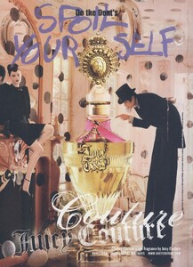 Walker_Juicy_Couture_Fall_Winter_2009_10_07.thumb.jpeg.833d21699f6f293625886b4fba6e4477.jpeg