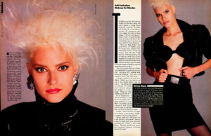 american_blonde_09_10.thumb.jpg.429982fc20630a896e8ec3103066db82.jpg
