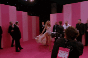 cbff5dc411184ae1530236e6a2ce1a59fd-dumb-victorias-secret-special-gifs-3_h473_w710.thumb.gif.52f118769c93ce4cb03cd88dde8fe7ed.gif