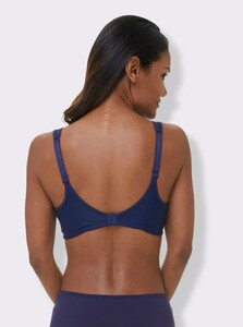 cd4c4e80165a23ee35ab5cd43cd215e4.jpg