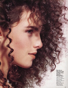 curl_crazy_02.thumb.jpg.f7f4ff50b9578fd6881981ac76f40009.jpg