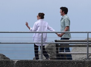 elizabeth-olsen-and-miles-teller-eternity-set-in-vancouver-06-19-2024-2.jpg