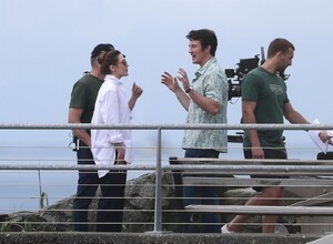elizabeth-olsen-and-miles-teller-eternity-set-in-vancouver-06-19-2024-4.jpg