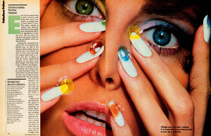 fabulous_fakes_03.thumb.jpg.7de975d6938da045b278998635813e03.jpg
