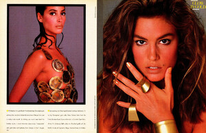 glow_gold_02_03.thumb.jpg.16ac206c90e98e79116b6959e560dfdc.jpg
