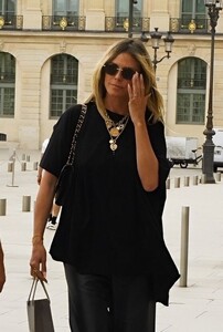 heidi-klum-and-tom-kaulitz-arriving-at-their-hotel-in-paris-06-29-2024-1.jpg