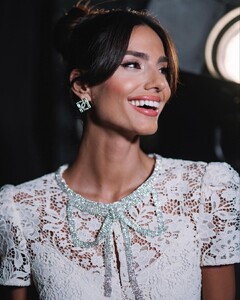 iliana3.jpg