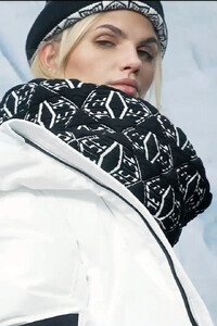 jetset_mfw_fall_winter_2022-2023_collection_0000_001.jpg