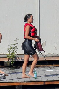 kim-kardashian-at-lake-coeur-d-alene-in-idaho-07-03-2024-11.jpg