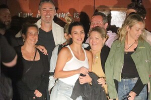 kim-kardashian-at-wolf-lodge-steakhouse-in-coeur-d-alene-idaho-07-07-2024-3.jpg