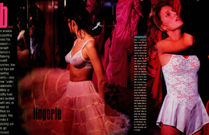 lacy_lingerie_01.thumb.jpg.25716f6bd2004f7d2bf5c840fa138750.jpg