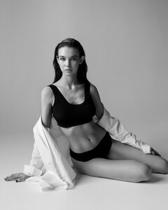 large-1682991912-0fde17618a85855ec44f2cf7cd18f6cb.jpg