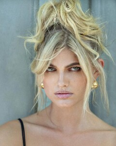 louisemmikkelsen_290955169_2099109040270523_2422157004587719952_n.jpg