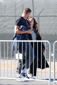 minka-kelly-and-dan-reynolds-arriving-at-the-super-bowl-in-las-vegas-02-11-2024-2.jpg