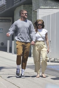 minka-kelly-and-dan-reynolds-out-in-los-angeles-05-07-2024-2.jpg