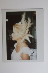 pamela-anderson-met-gala-2024-promoshoot-0.jpg